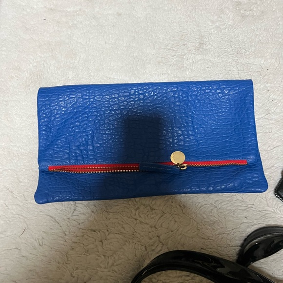 Bags - Picture 2 of 5